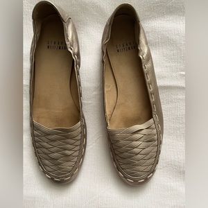 Stuart Weitzman flats. Size 6 1/2
